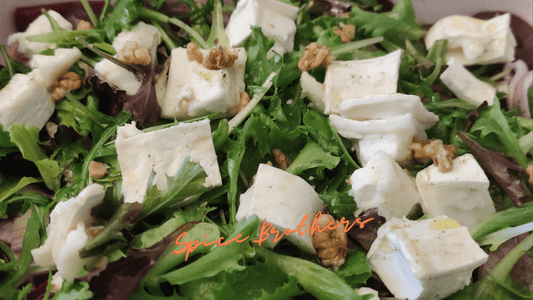 Frischer Rote-Bete-Salat mit Ziegenkäse und Walnüssen 🥗 - Spice Brothers